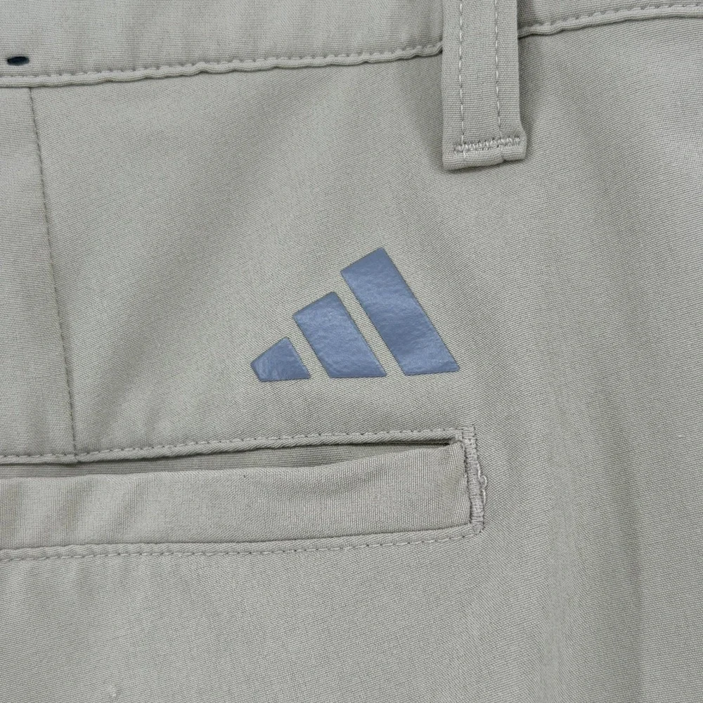 Adidas Golf Pants Mens 32x32 Khaki Tan Performance Stretch Flat Front Trousers